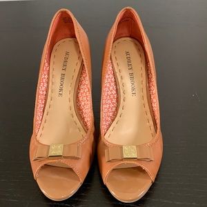 AUDREY BROOKE genuine tan leather wedge heel